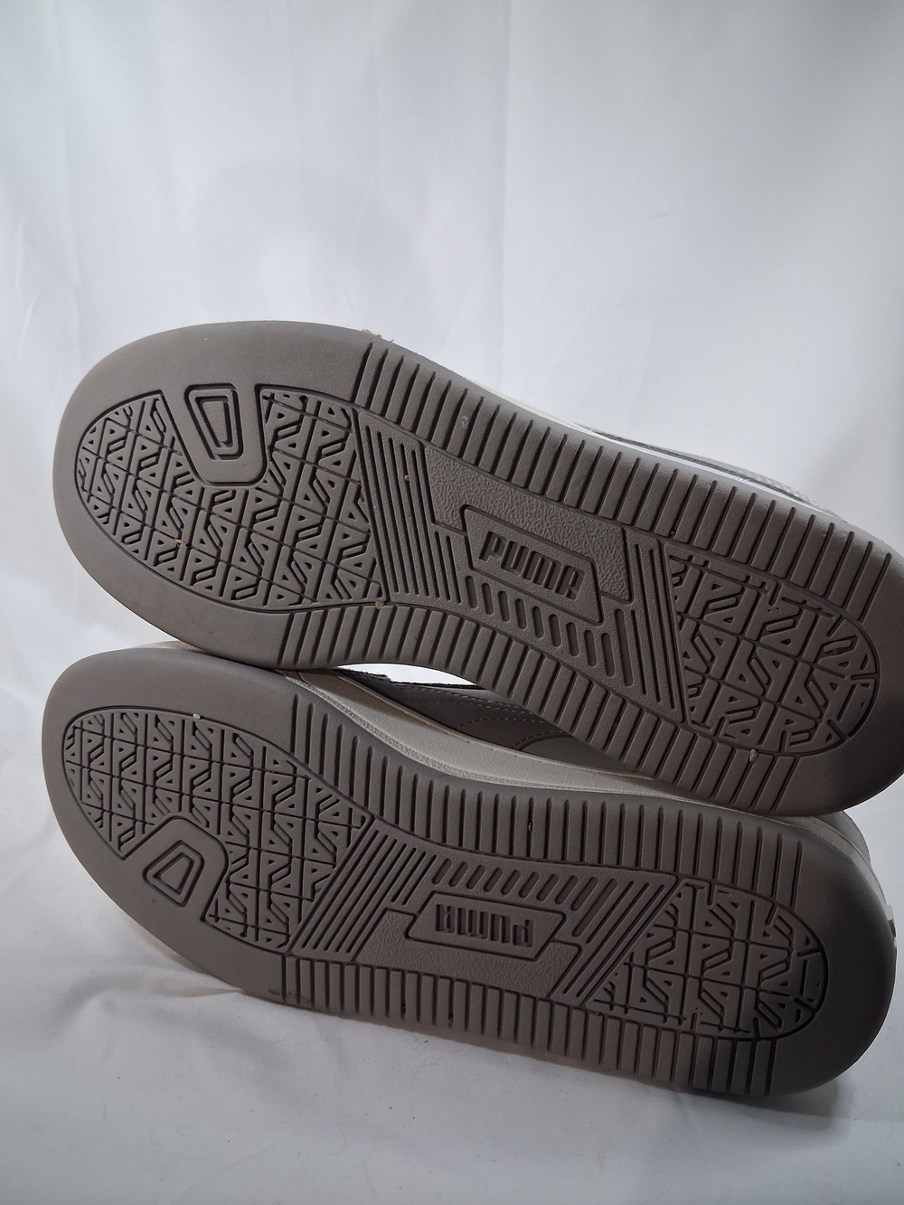 Puma Grey Suede & Synthetic Low-Top Sneakers - Picture 4 of 4